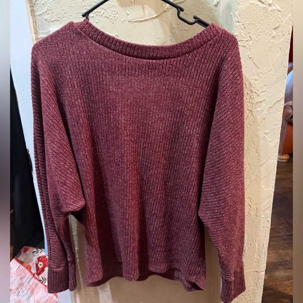 Women's Burgundy Sweater